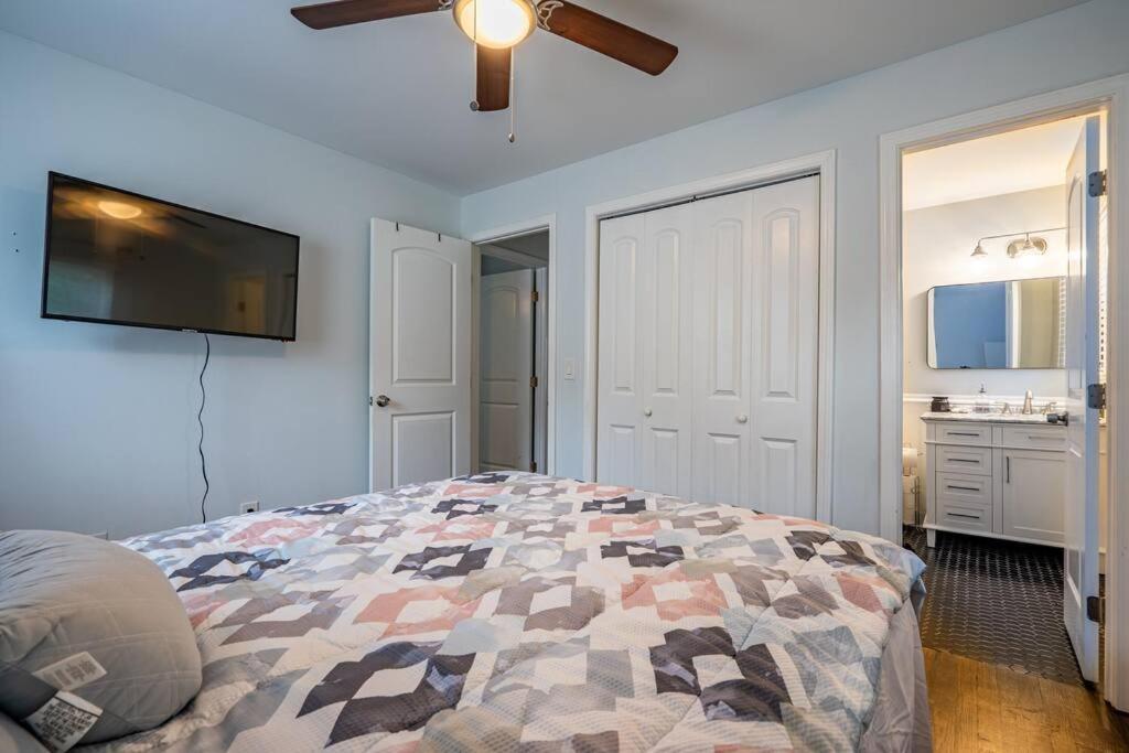 Great City Home In A Great Location Атланта Екстериор снимка